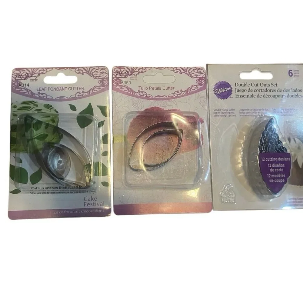 NWT LARGE Baking bundle